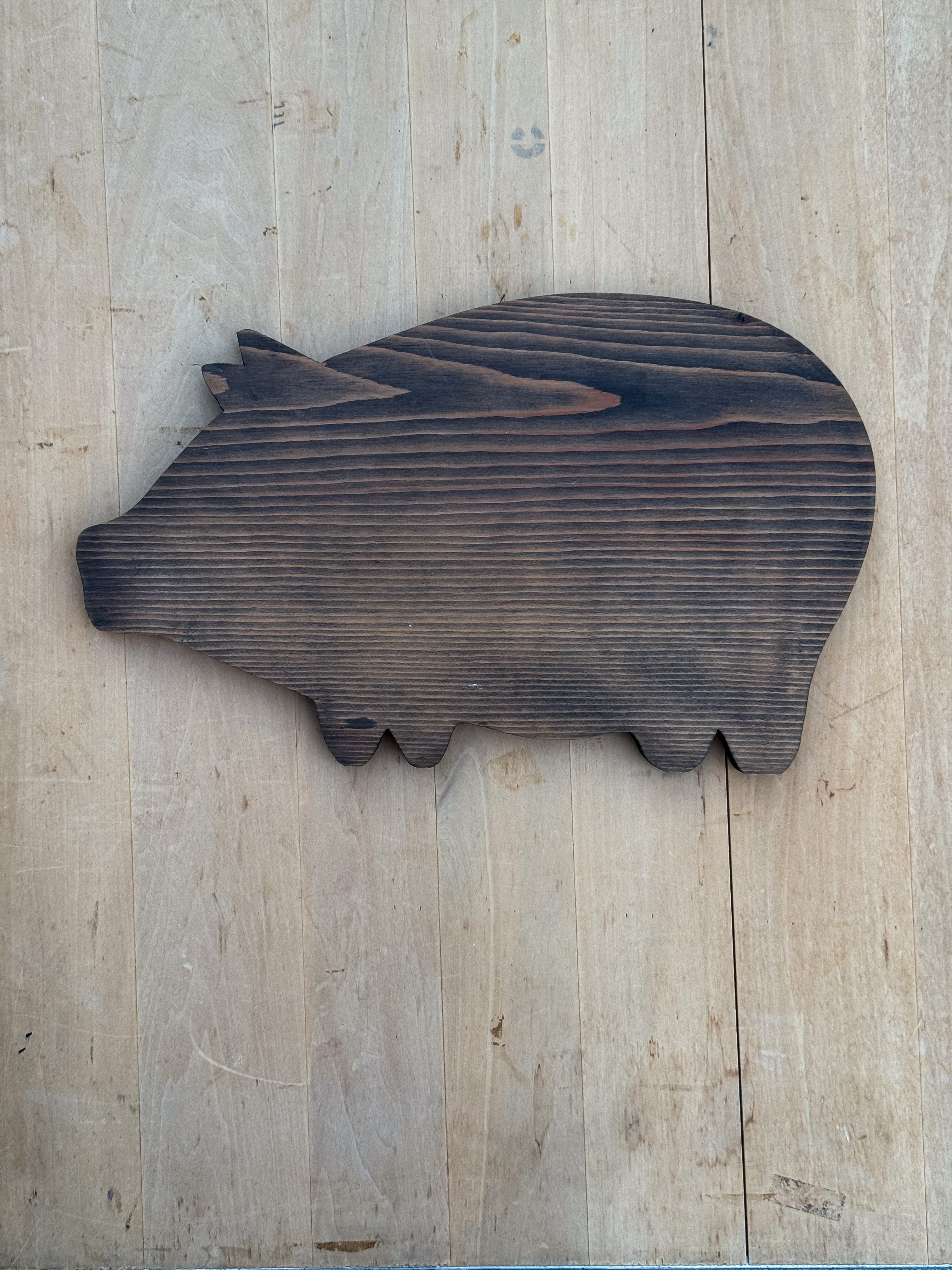 vintage pig cutting board