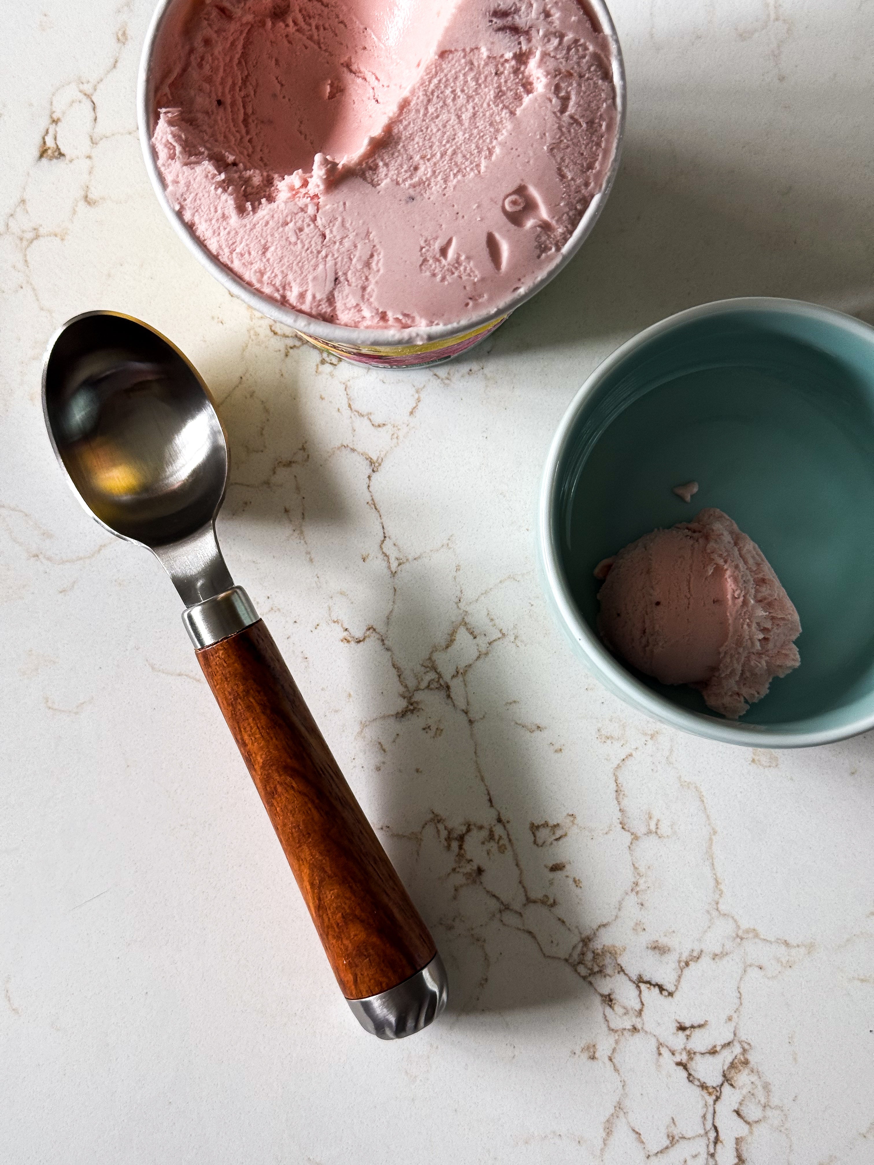 wood handle ice cream scoop