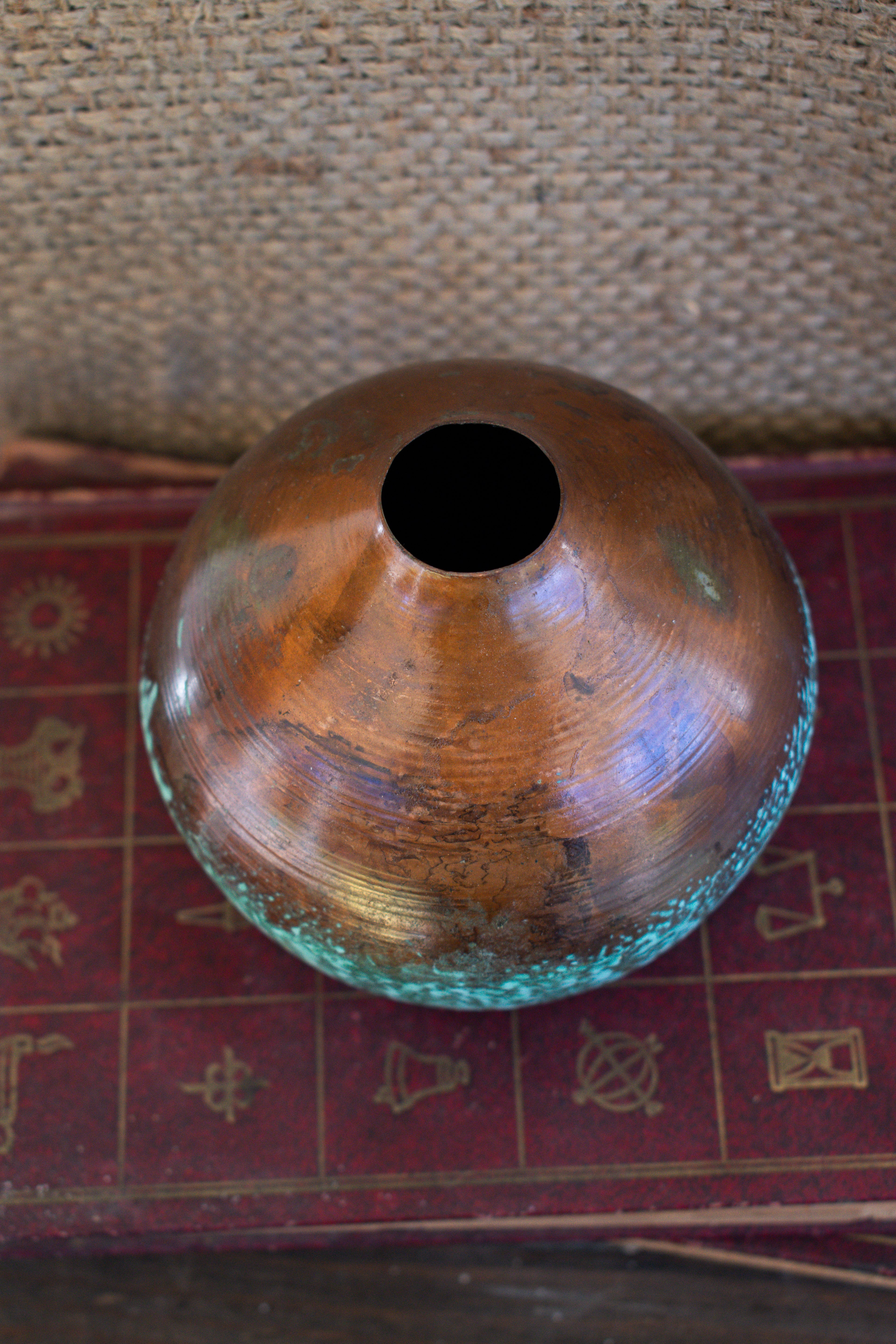 patina vase