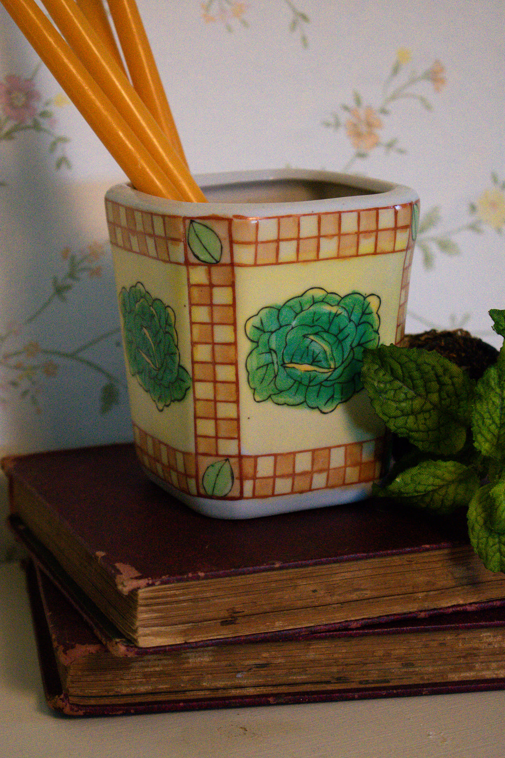 vintage cabbage planter