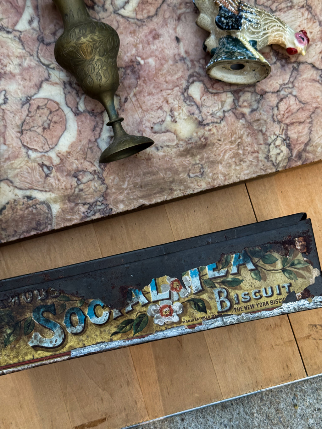 vintage biscuit tin